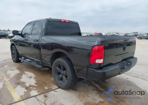 2018 Ram 1500 Express 4X2 6'4 Box из США, поврежденный, VIN 1C6RR6FT6JS305260